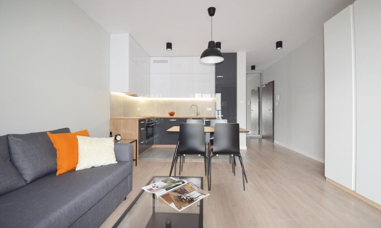 Orange House Apartment Варшава Екстериор снимка
